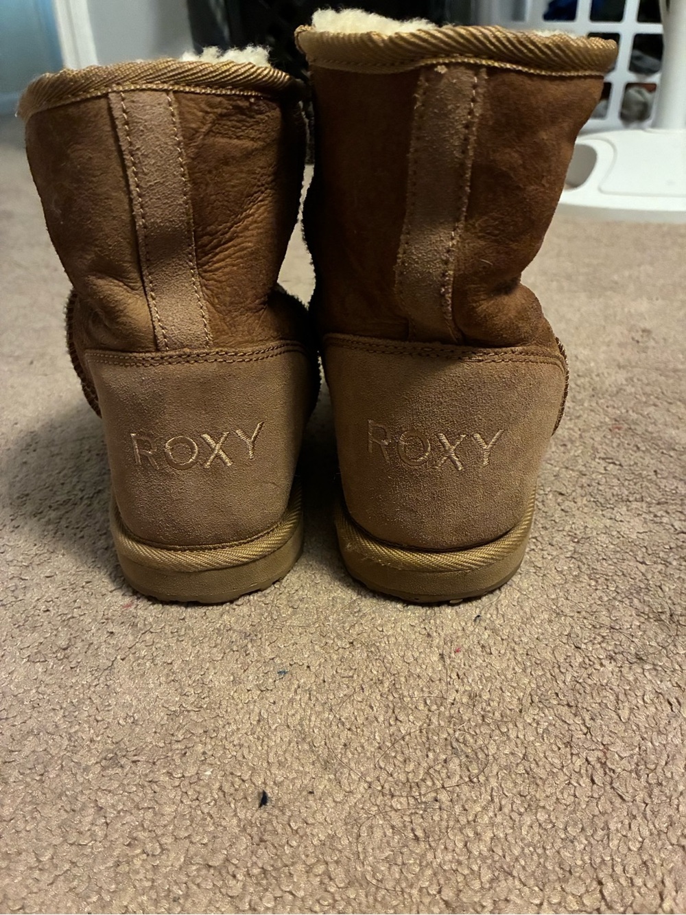 Roxy Women’s Brown Suede Shearling-Lined Winter Boots